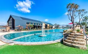 Lagoon Lifestyle